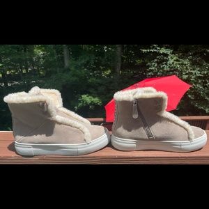 Jack Rodgers Cozy Gray boot